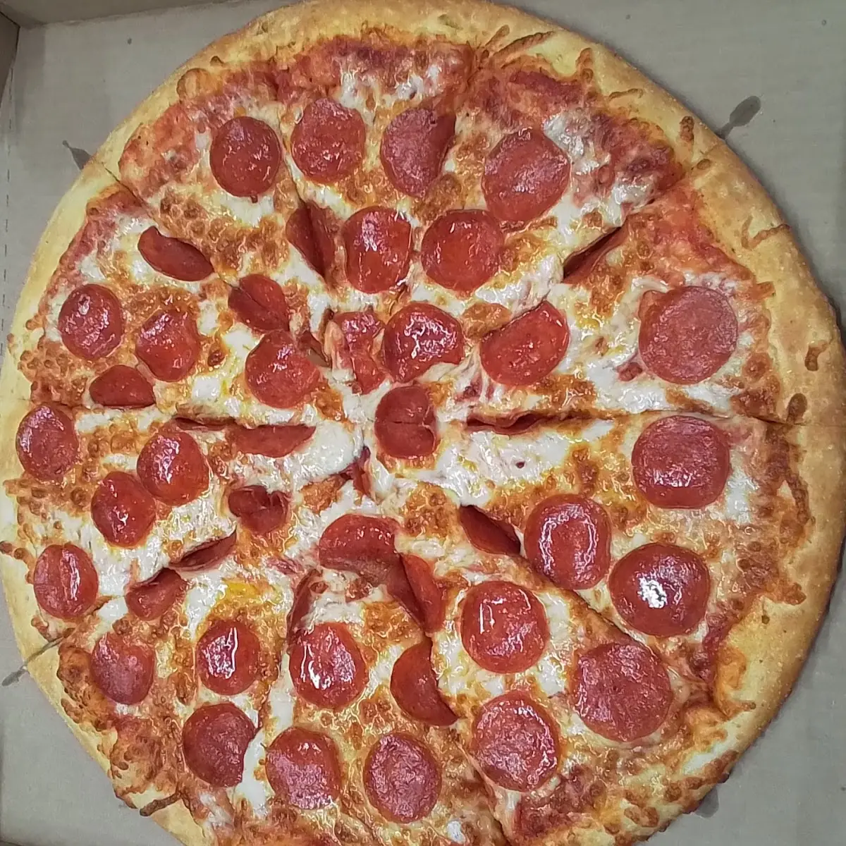 H Pepperoni Pizza