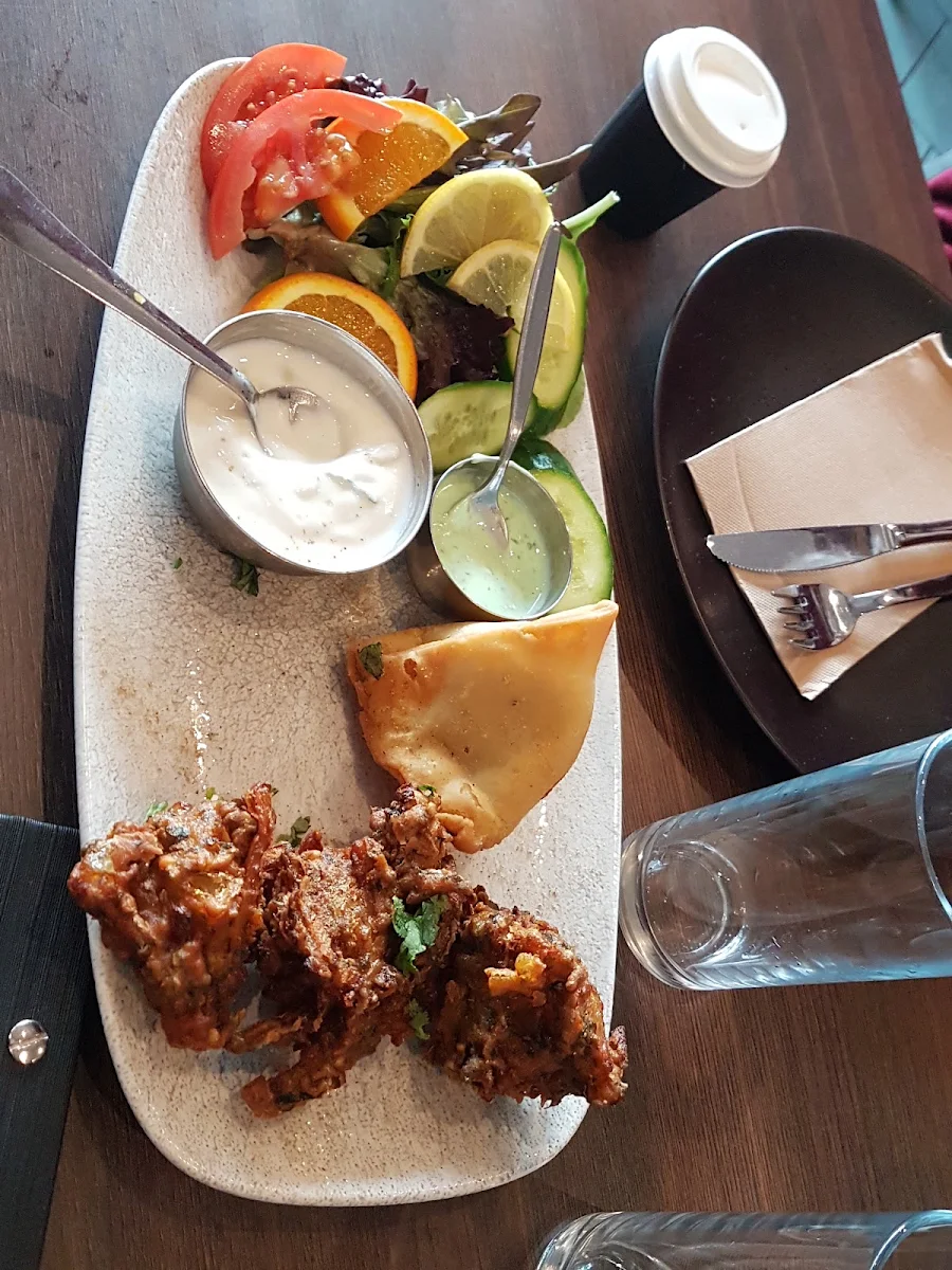 Samosa and Onion Pakora, Taj Indian Restaurant Huskisson