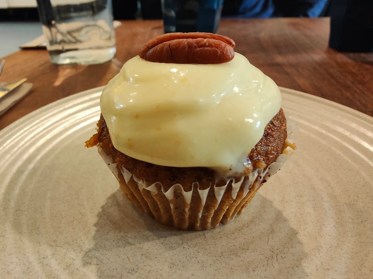 Carrot Cake, Four Ate Five