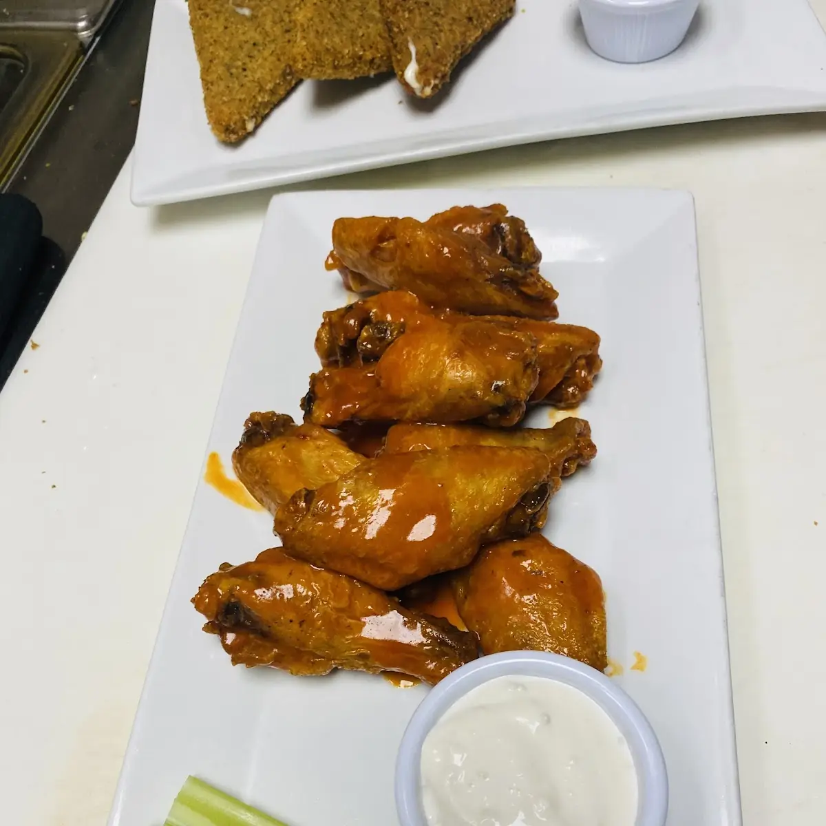 Chicken Wings with Hot Sauce