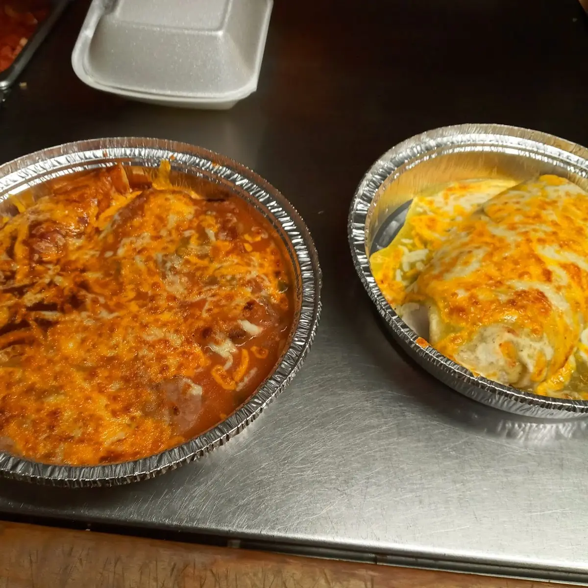Burrito Chile Verde Y Cheese Enchilada