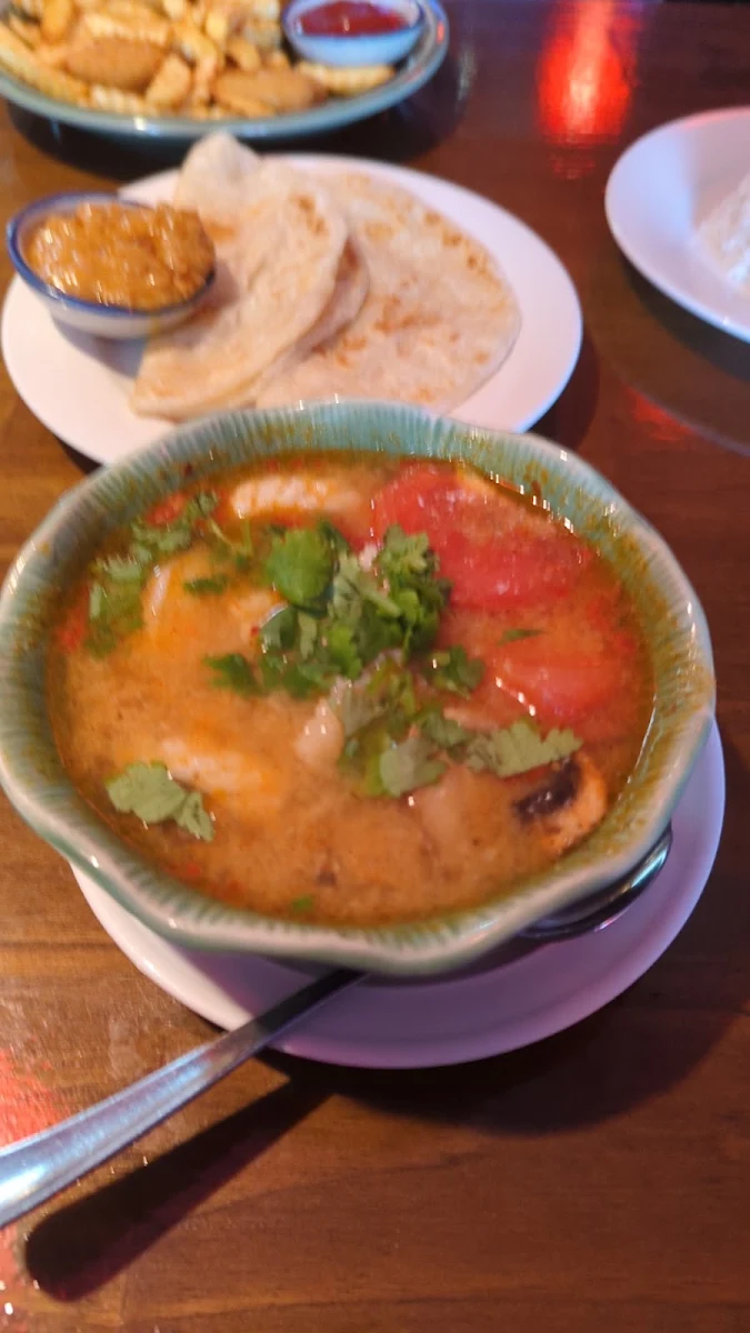 Hot Sour Seafood Soup, Torng Bai Thai Restaurant