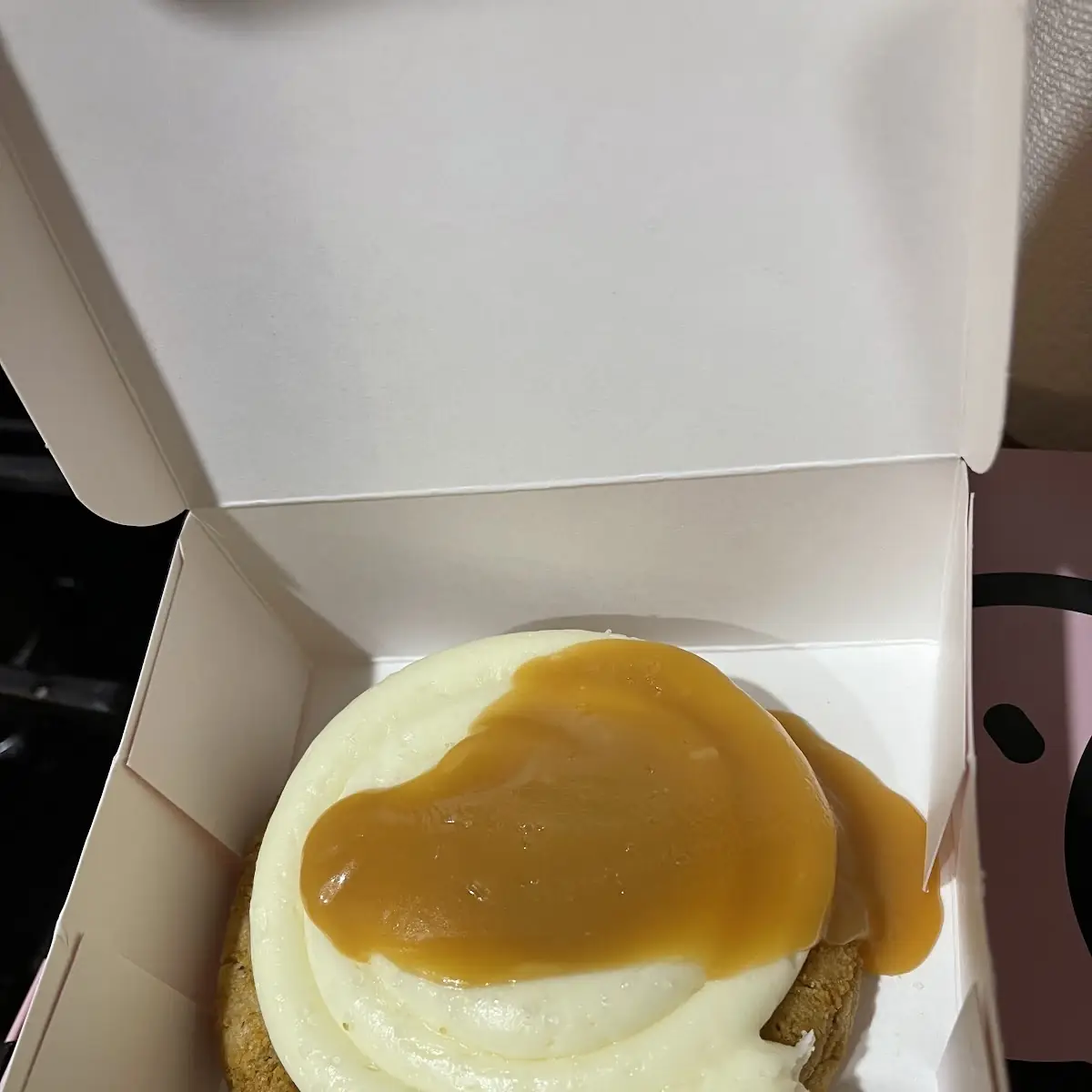 Salted Carmel Cheesecake Cookie