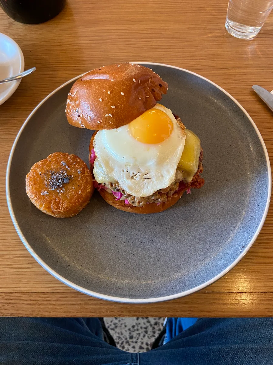 Breakfast Burger, Hutch & Co Cafe