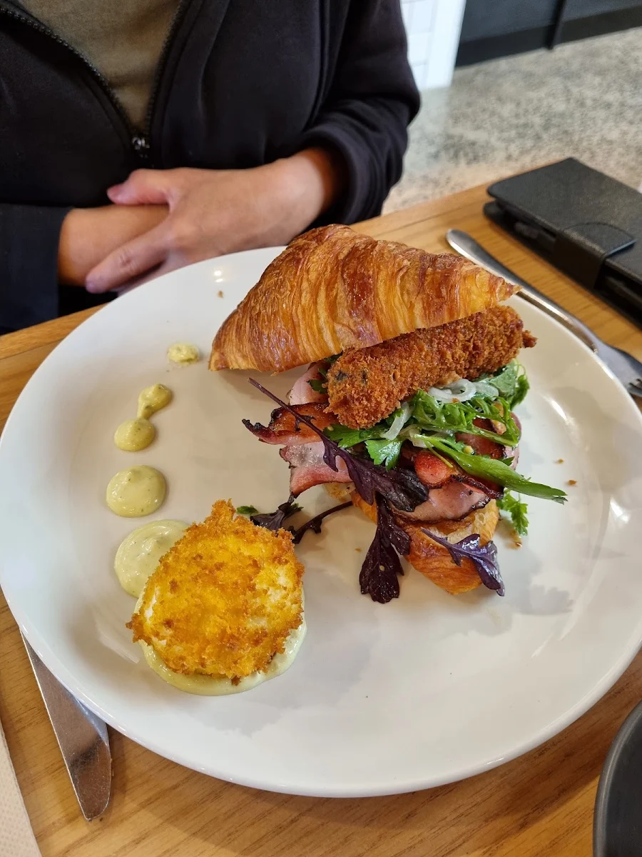 Loaded Croissant, Hutch & Co Cafe