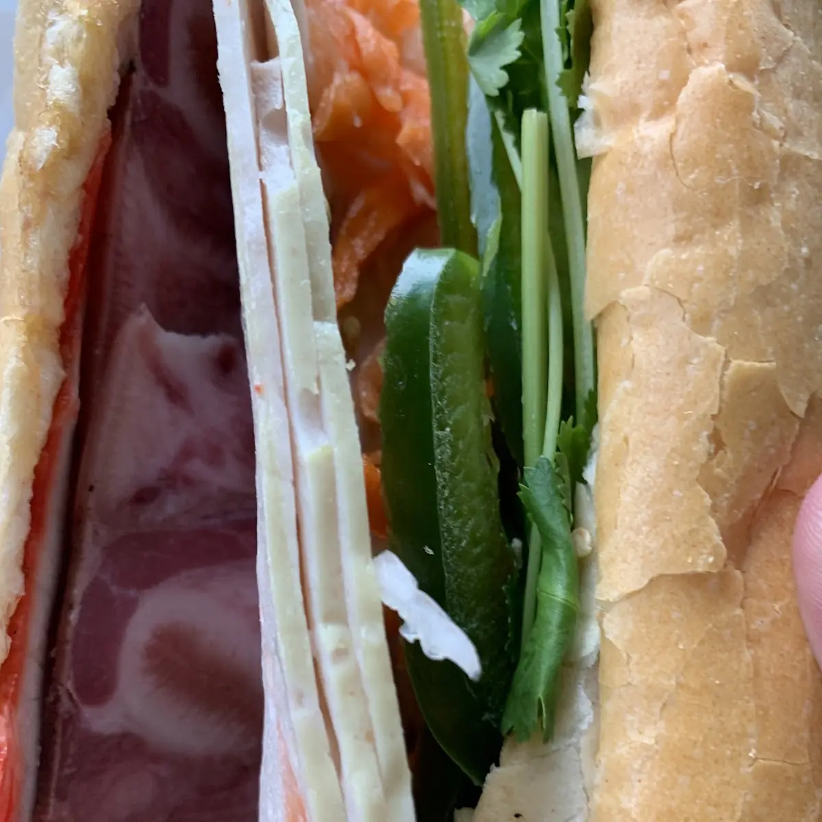 Banh MI Thit