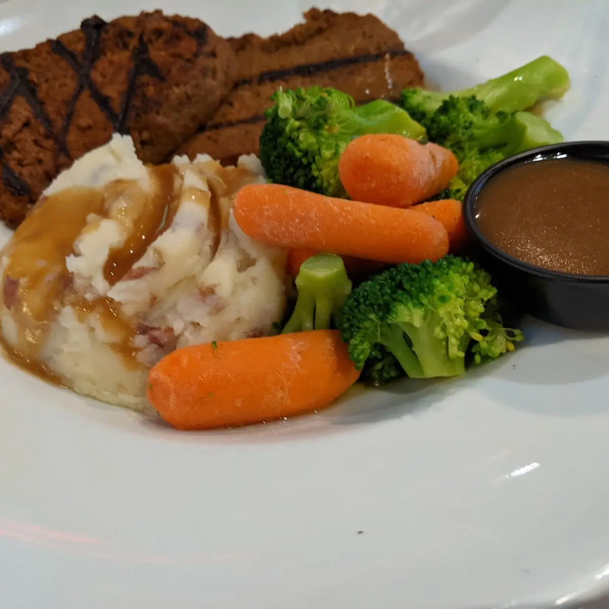 Meatloaf Mashed Potatoes and Steamed Broccoli