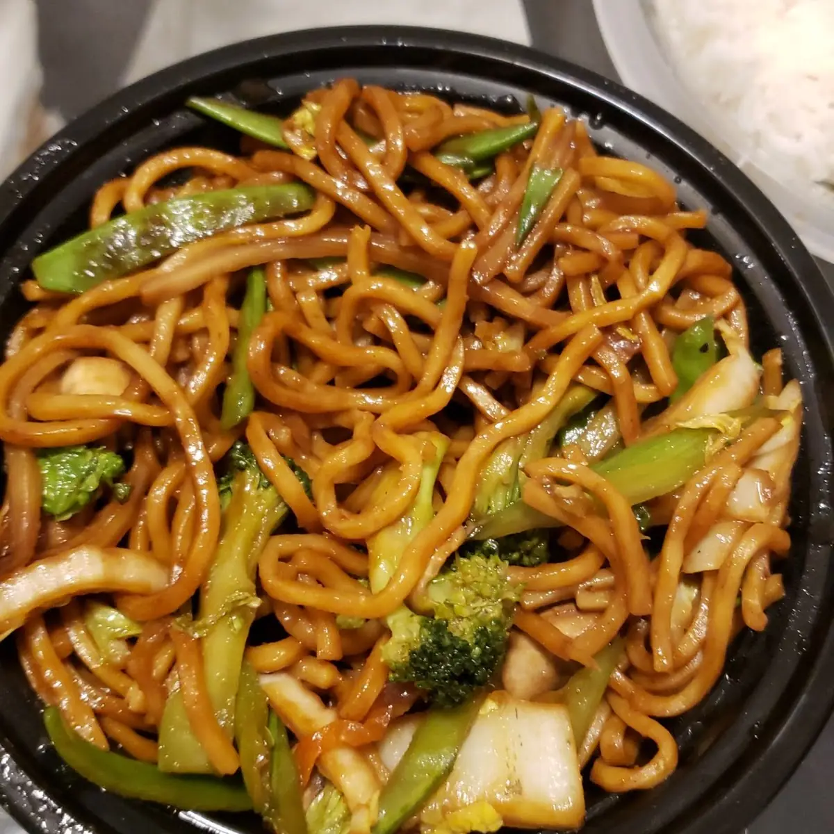 Vegetable Chow Mein