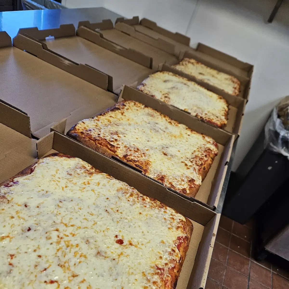 Sicilian Cheese 16 Inch