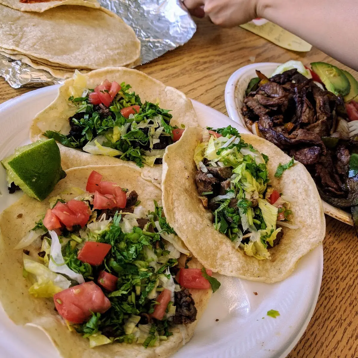Tacos de Camarón / Shrimp Tacos