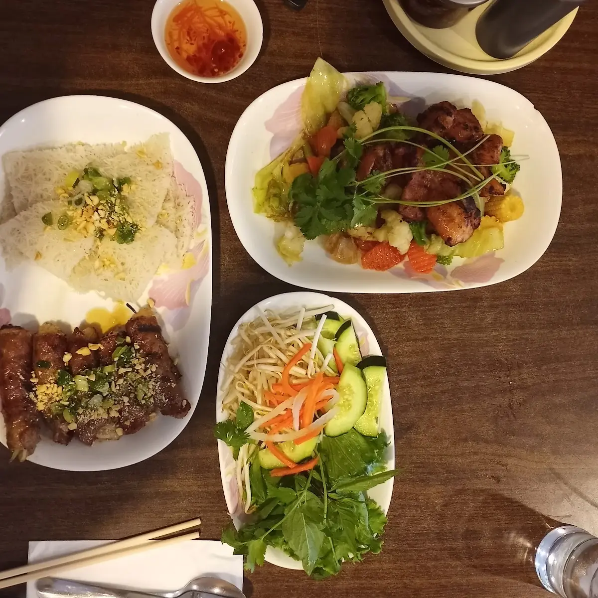 Vegetables with Grilled Chicken Rice Plate