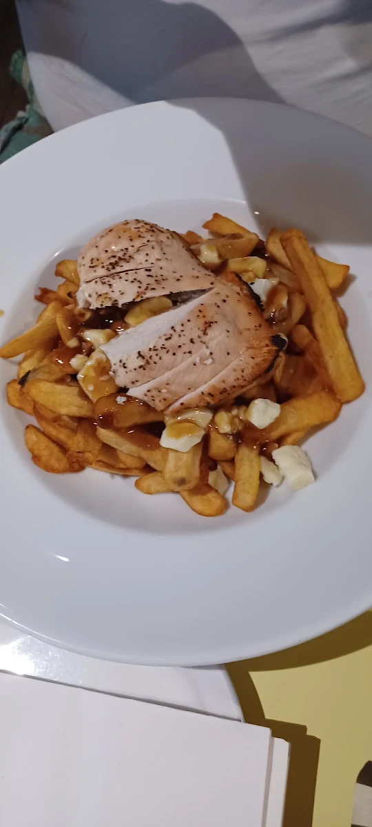 Chicken Poutine