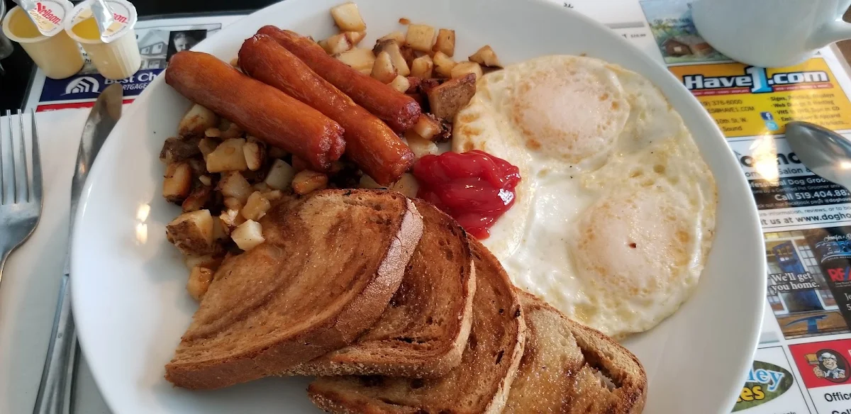 Highlights, Tilly's By The Bay Café & Bakery