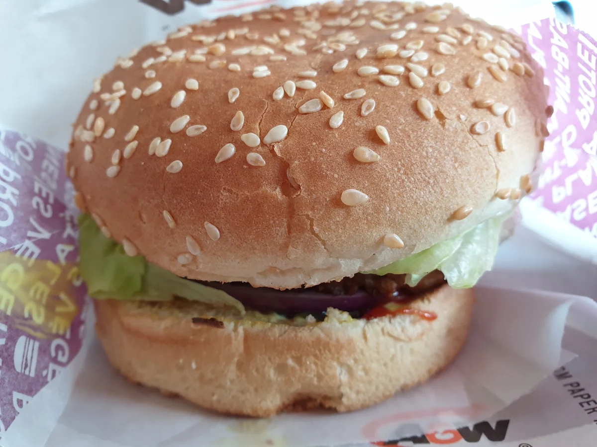 Beyond Meat Burger, A&W Canada