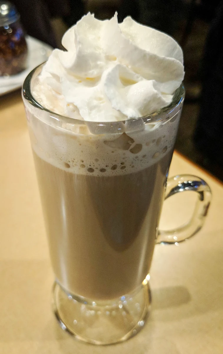 Irish Coffee, Boston Pizza