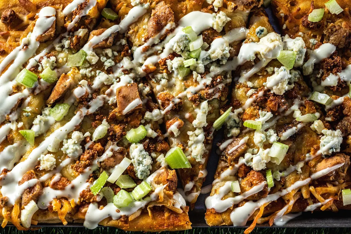 Buffalo Chicken Flatbread
