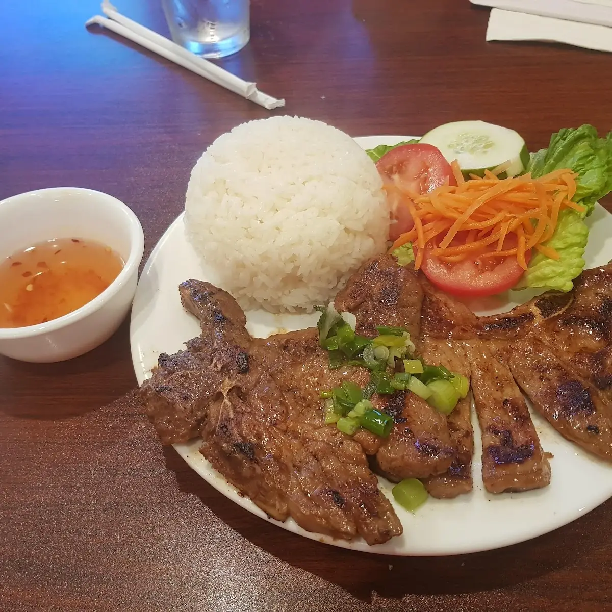 Cơm Thit Nứơng Rice & Grilled Tenderloin Pork