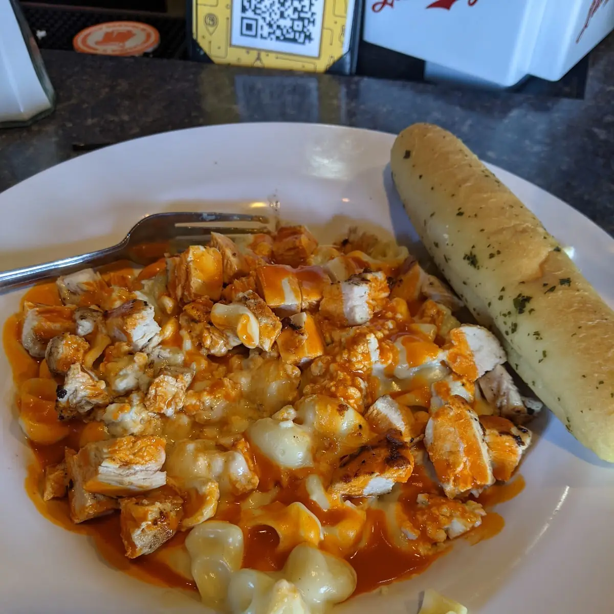 Buffalo Chicken Mac and Cheese