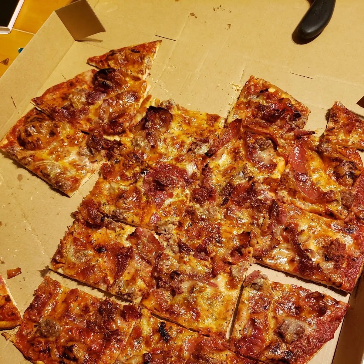 Bacon Cheeseburger Pizza