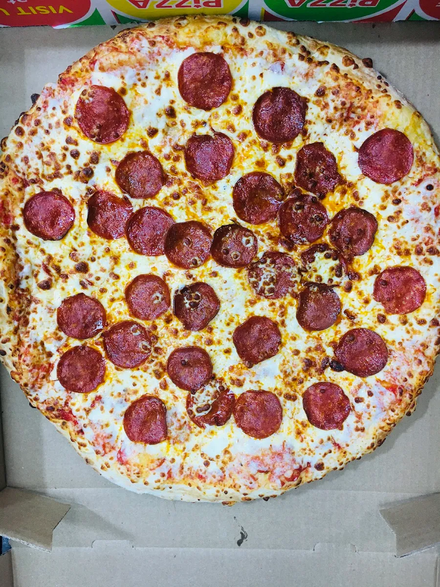 Large Pizza, Pizza Depot