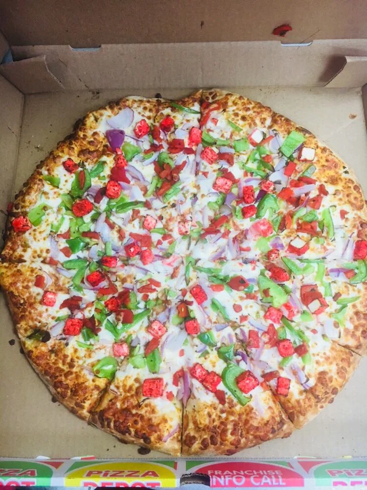 Pizza Vegetarian Pizza, Pizza Depot