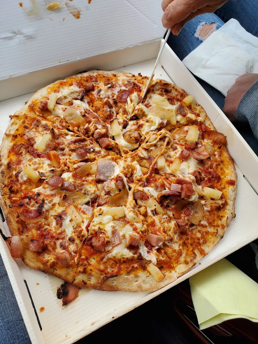 Hawaiian Pizza, PizzaForno