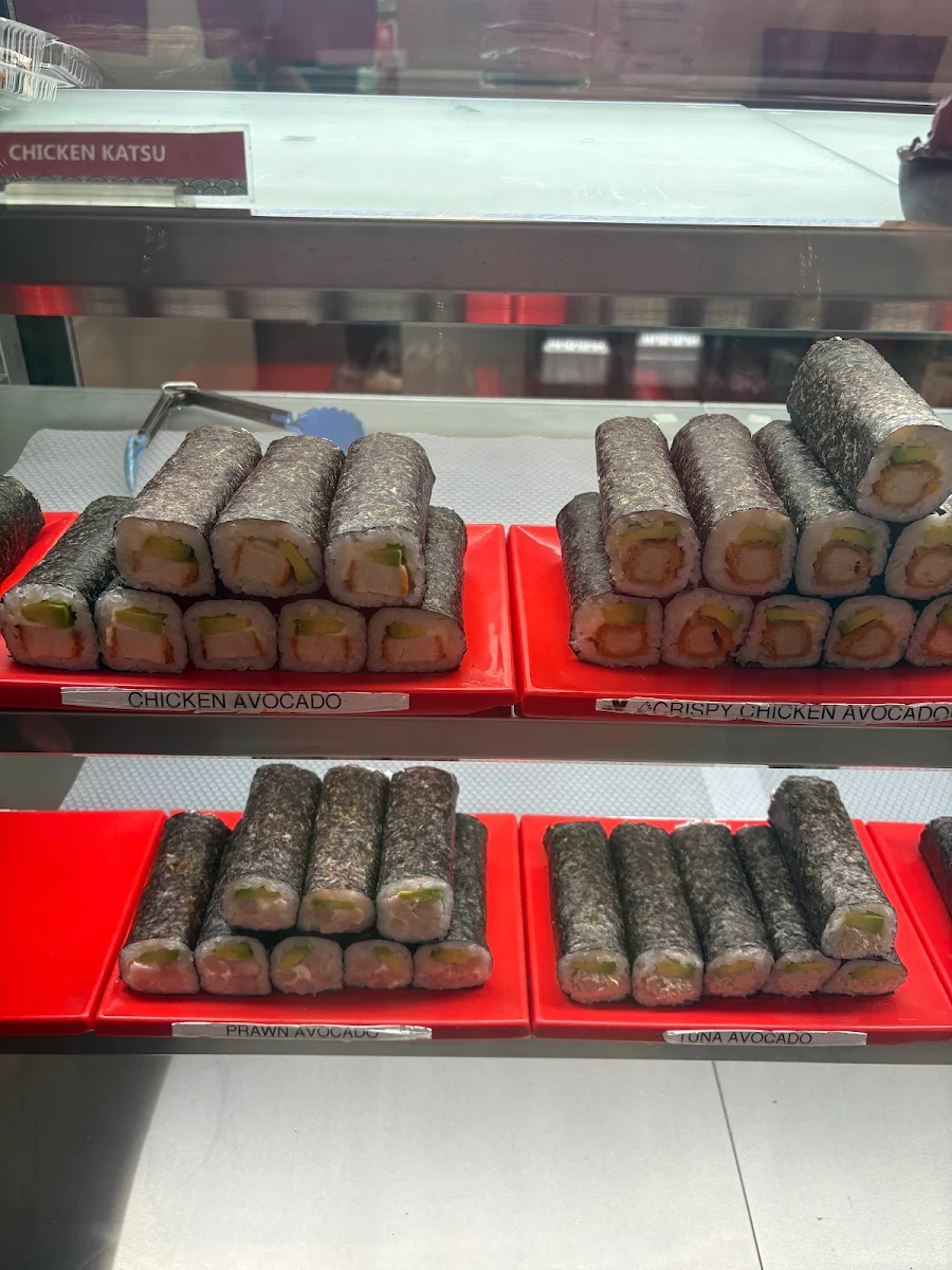 Highlights, Sushi House Emerald Plaza