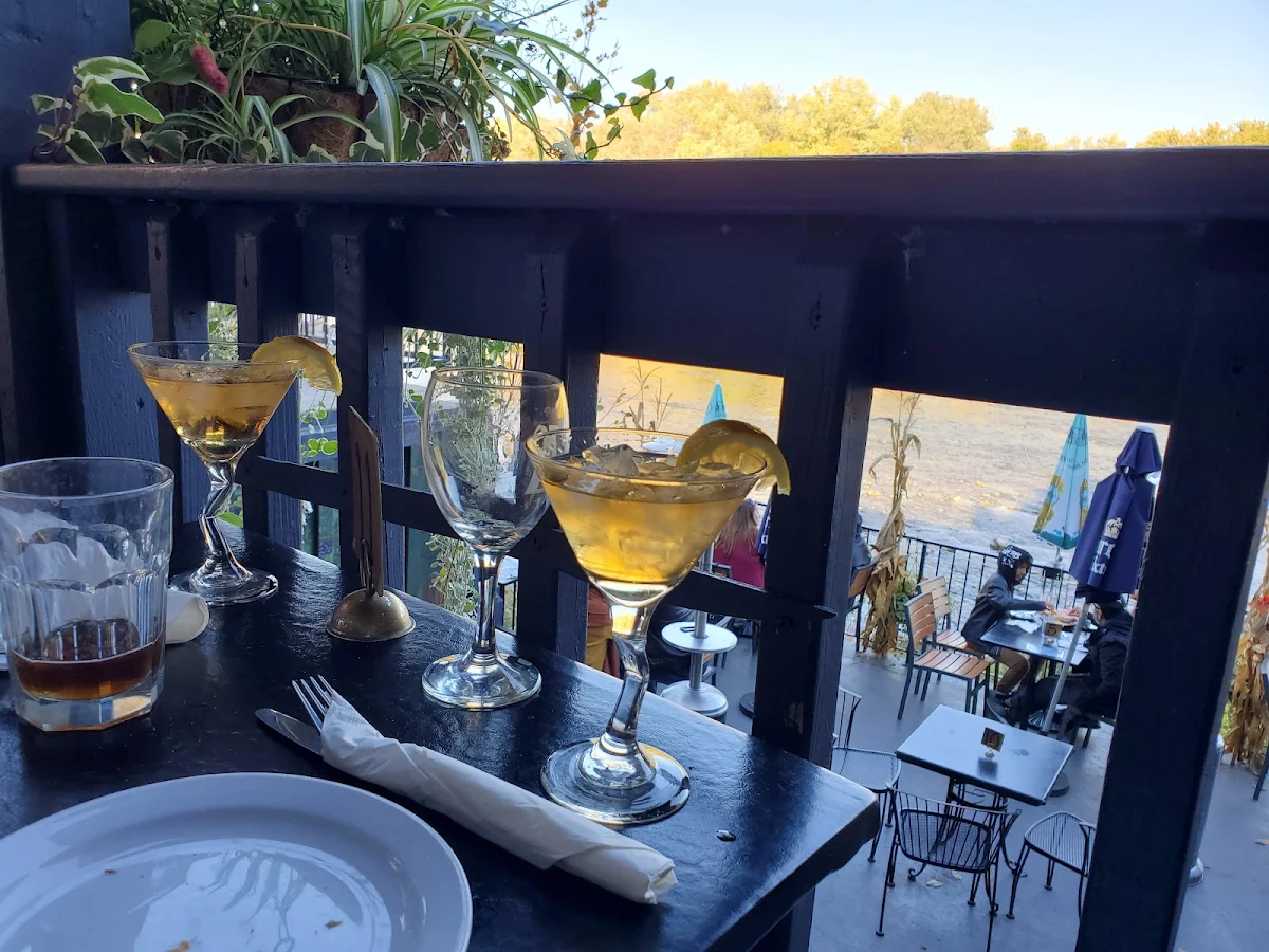 Red Martinis, 2 Rivers Smokehouse