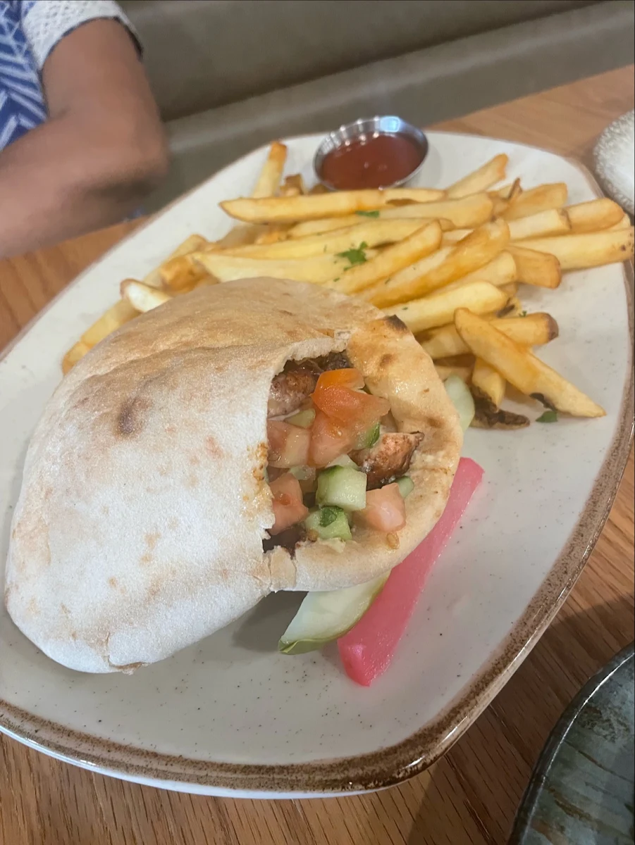 Shawarma Pita Pocket, Mashu Mashu Mediterranean Grill