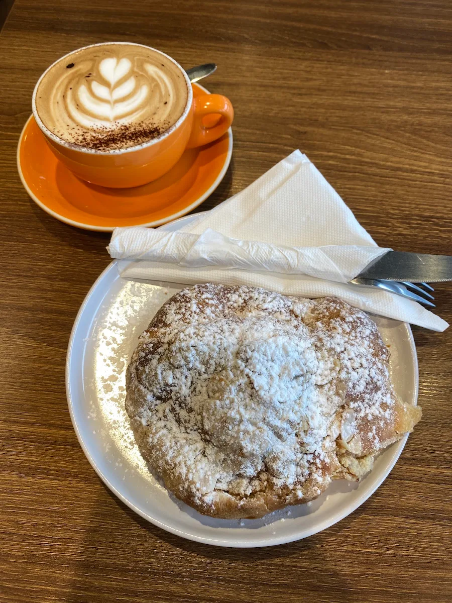 Highlights, Caffe Cherry Beans Bonnyrigg
