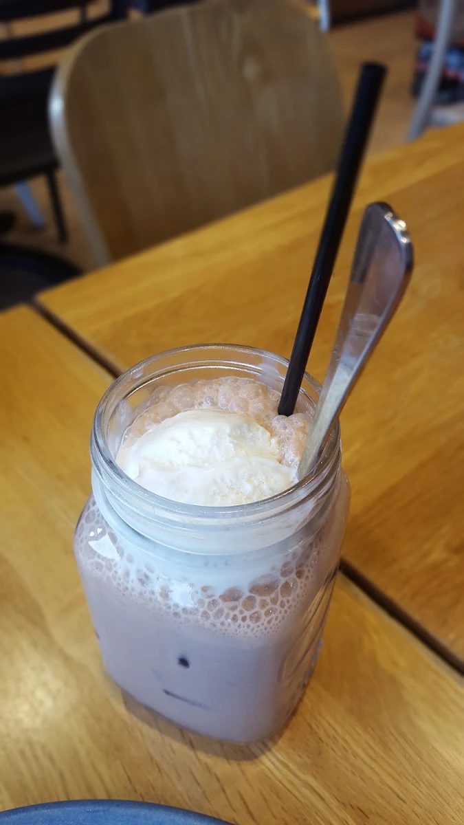 Ice Chocolate, Caffe Cherry Beans Bonnyrigg