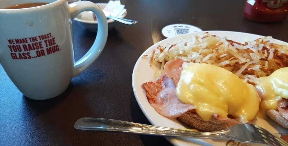 Eggs Benny