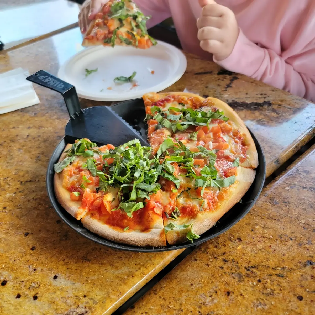Personal Margarita Pizza