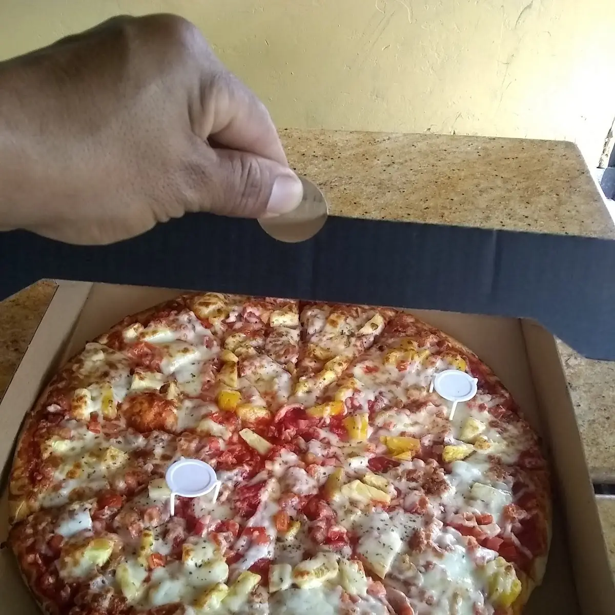 Thin Crust Pepperoni Pepper Pineapple