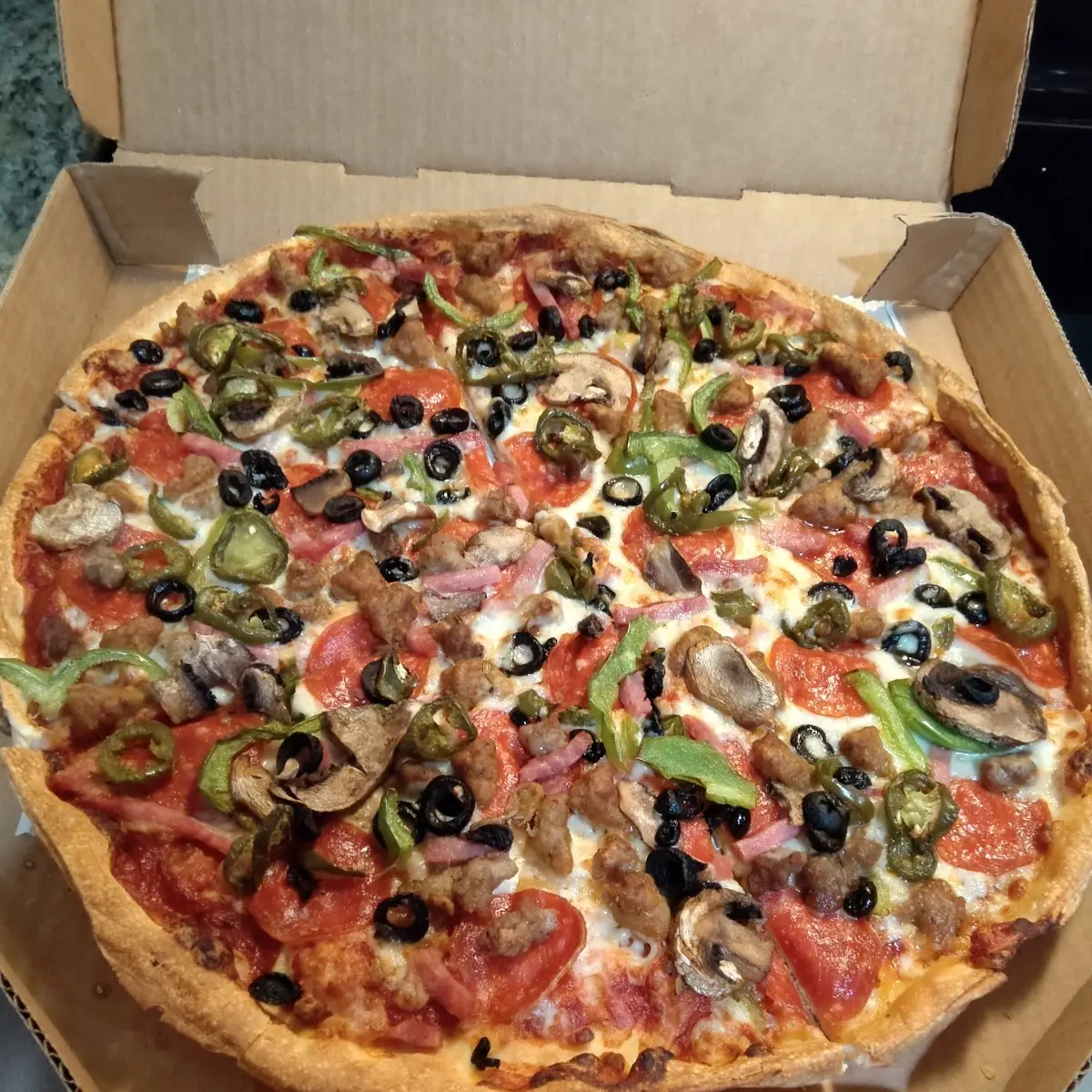 Super Supreme Pizza Thin Crust