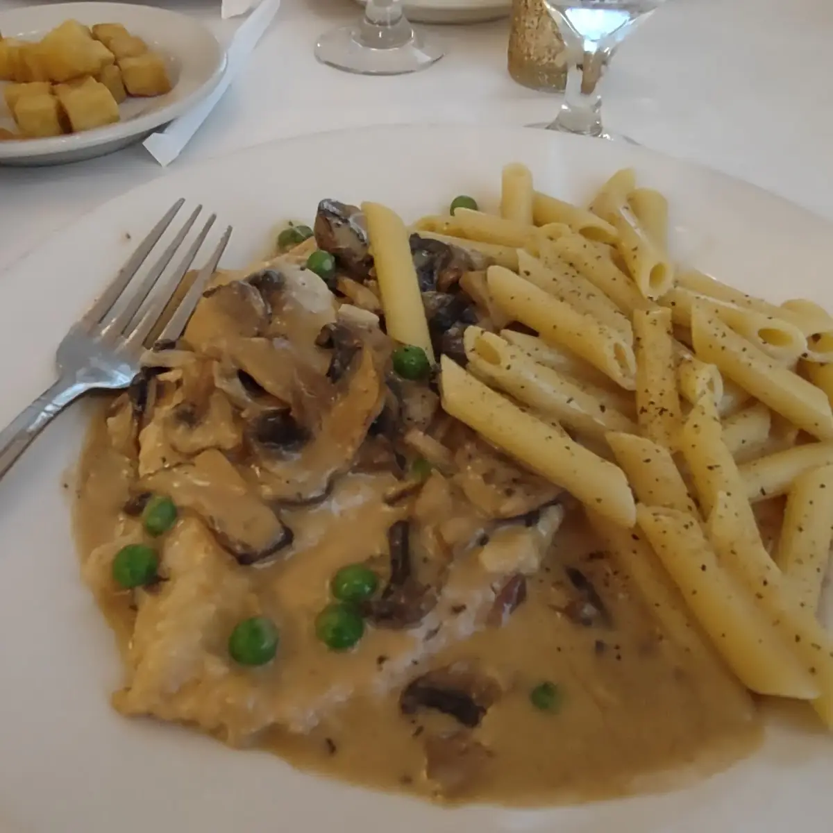 Chicken Funghi and Penne Pasta