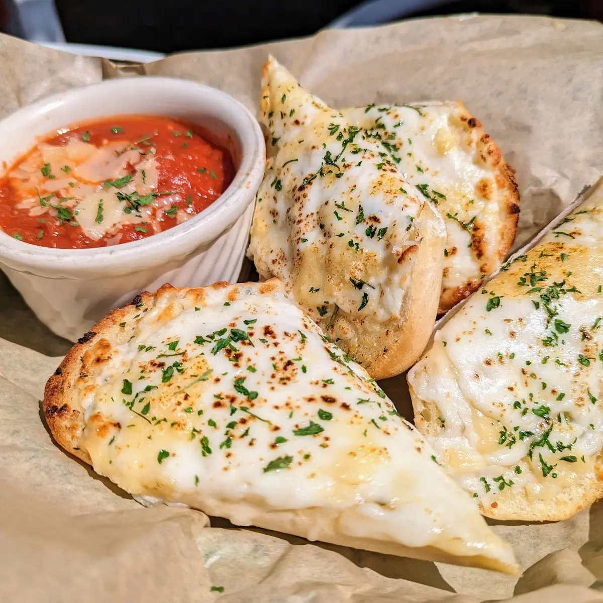 Garlic Cheesy Bread
