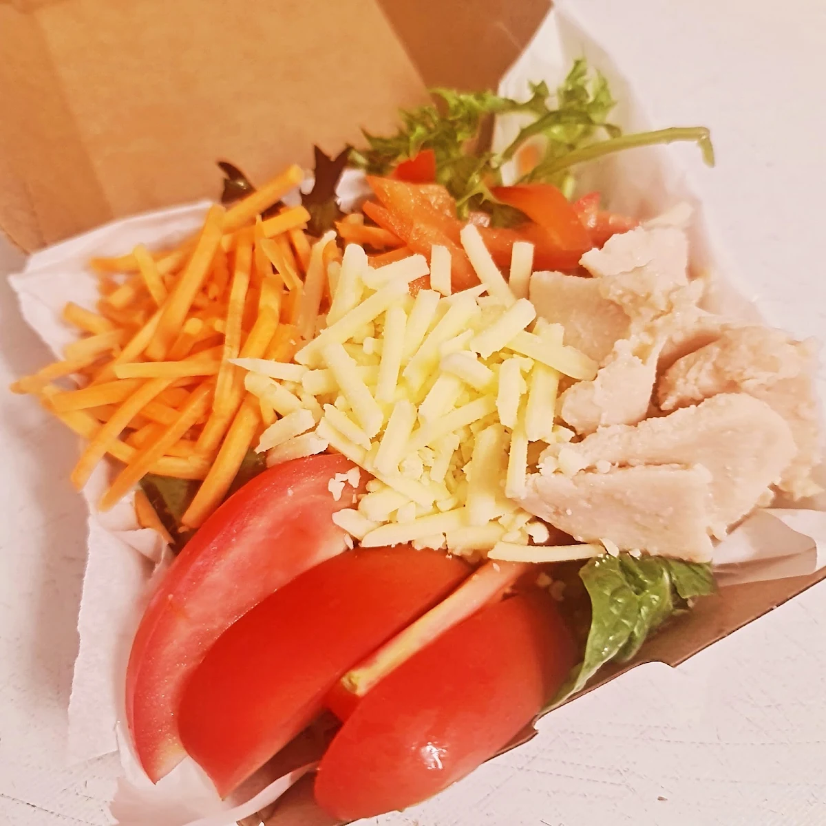 Salad Bowl, Sumo Shakes