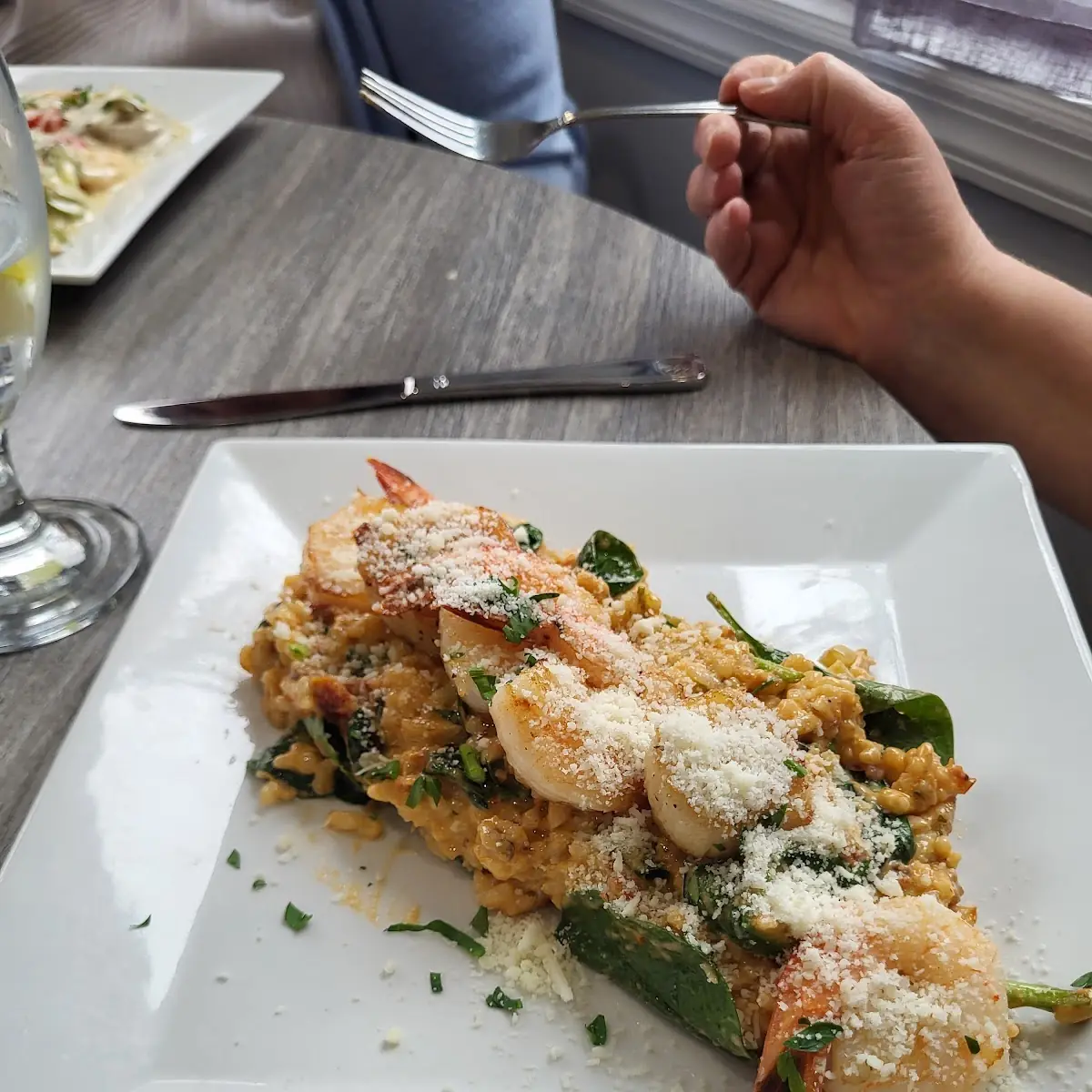 Shrimp & Scallops Florentine