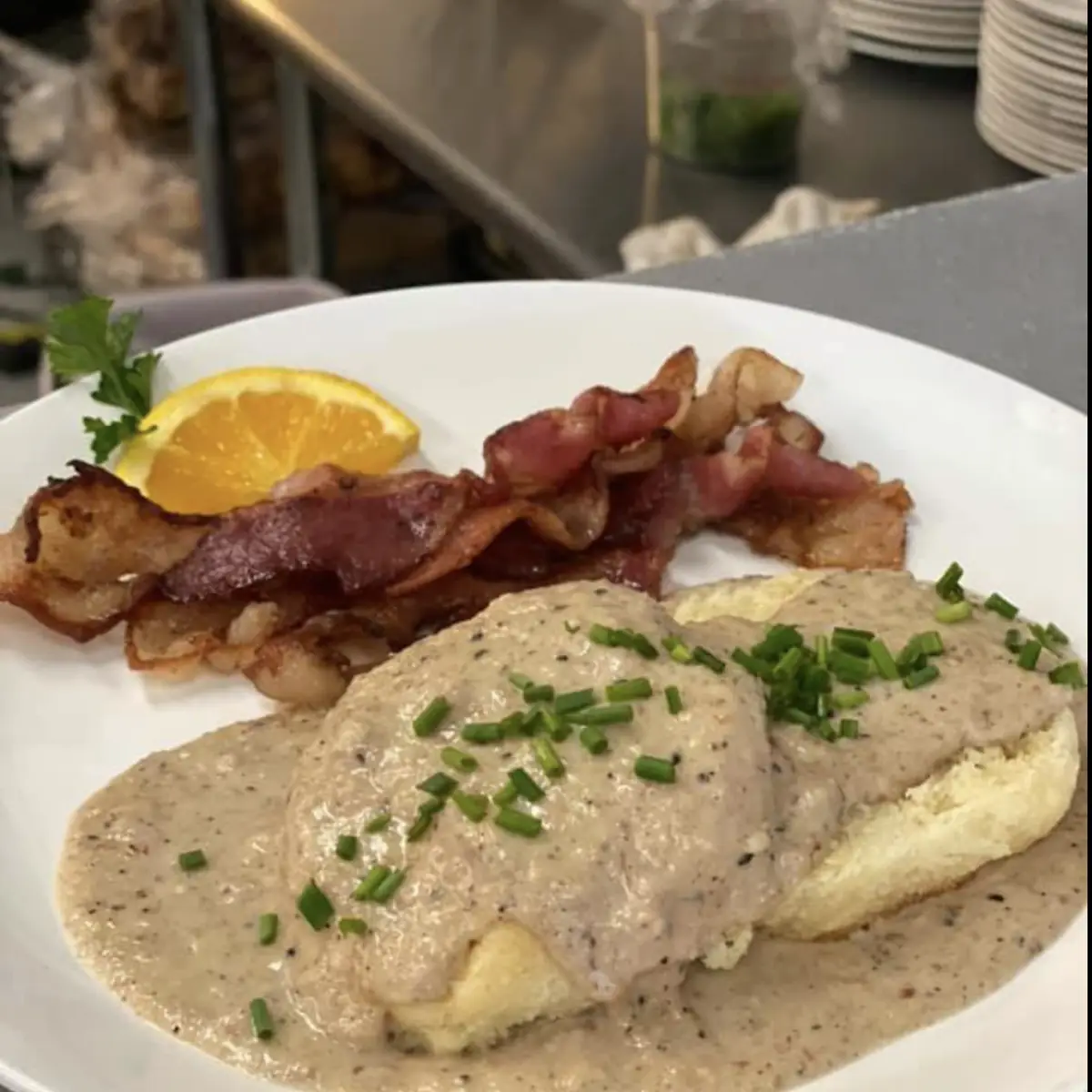 Full Biscuits & Gravy