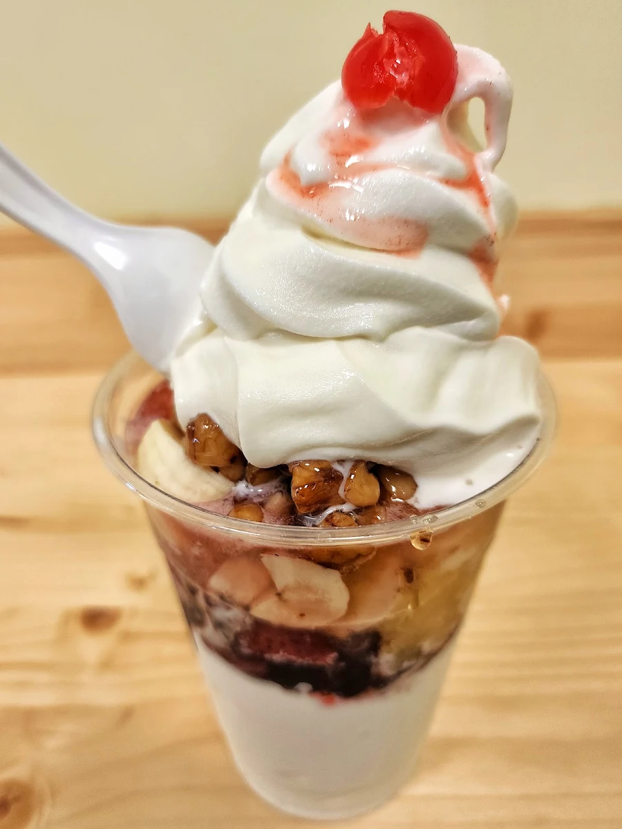 Banana Split in a Cup