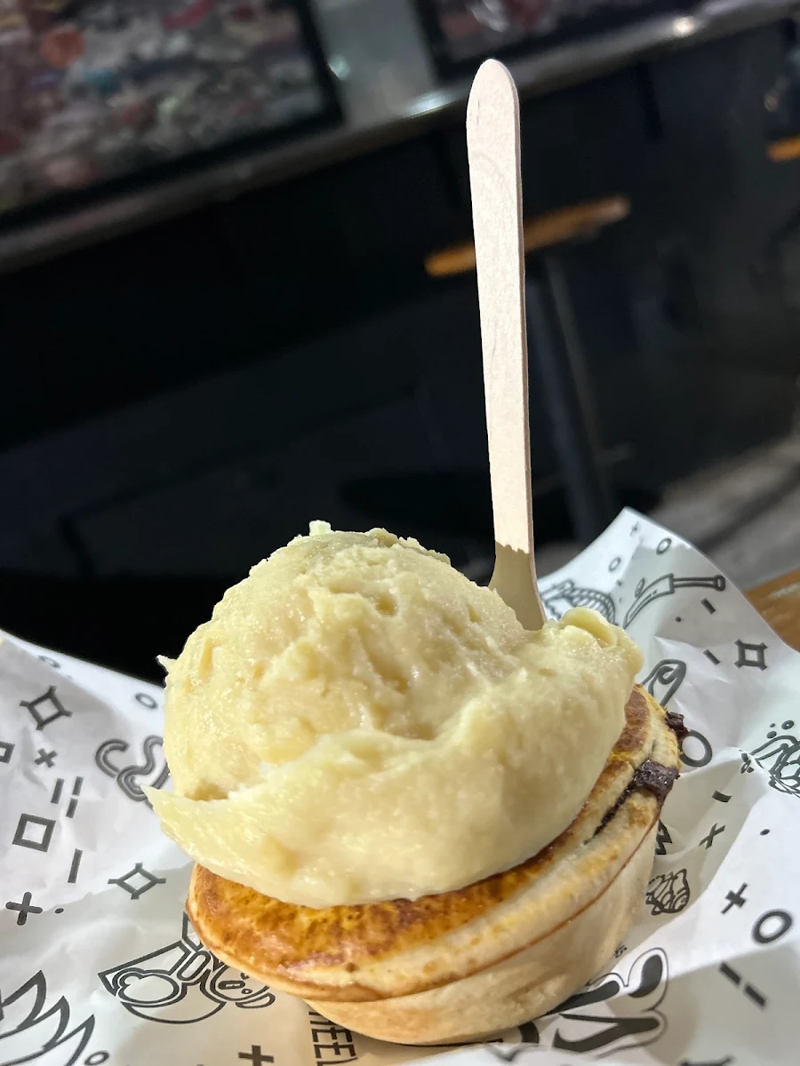 Curry Beef Pie with Mash Potatoes, Harry's Café de Wheels - Liverpool