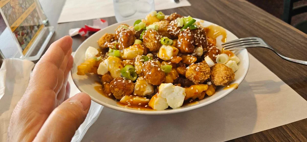 Poutine Au Poulet Popcorn Poutine with Popcorn Chicken, Jim's Rotisserie & Shish Taouk
