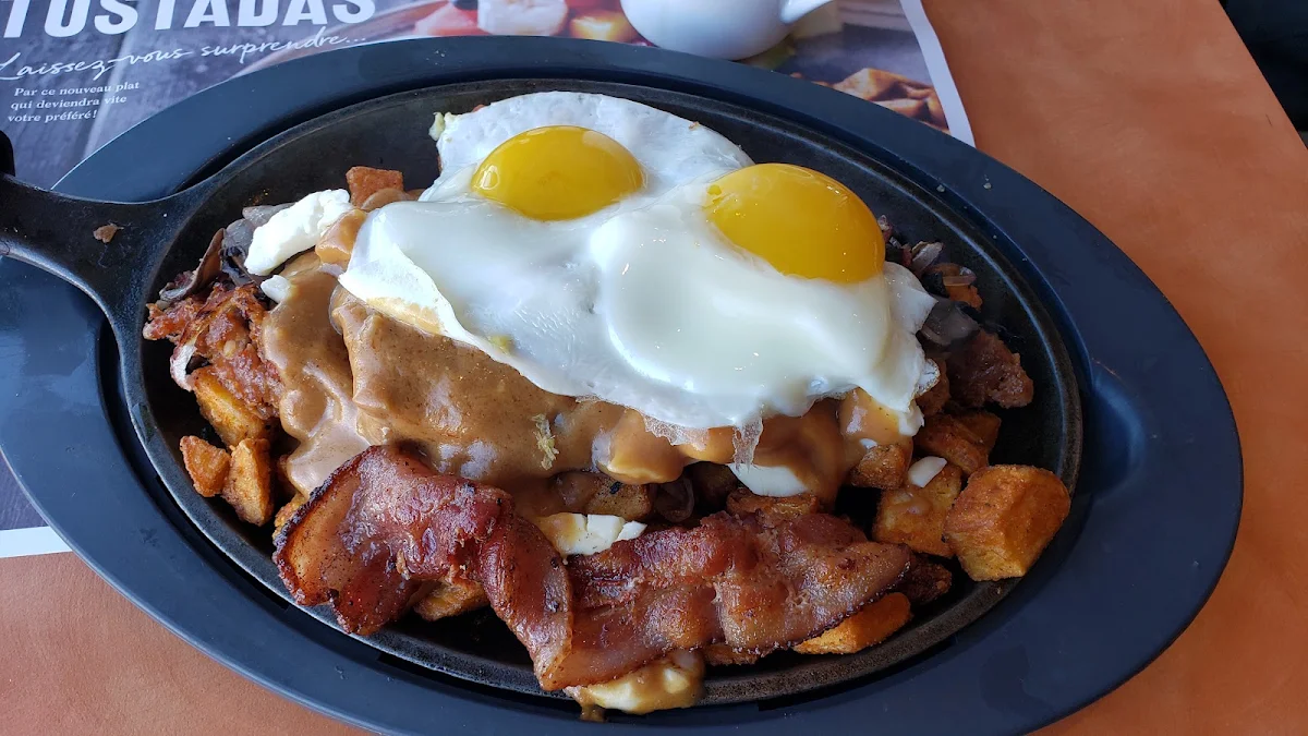 Poutine Ben & Florentine Ben & Florentine Poutine