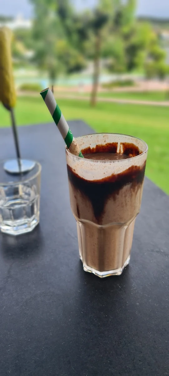 Snickers Protein Smoothie, Claire's Wholesome Kitchen