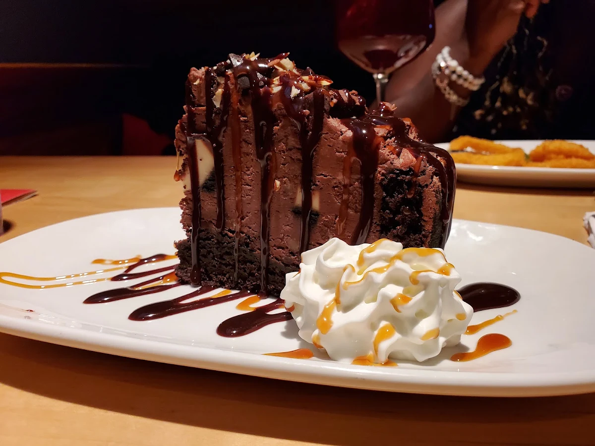 Chocolate Explosion Cheesecake, Boston Pizza