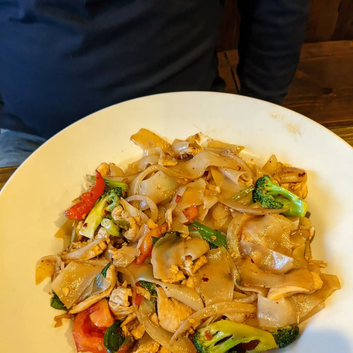 Chicken Pad Kee Mao