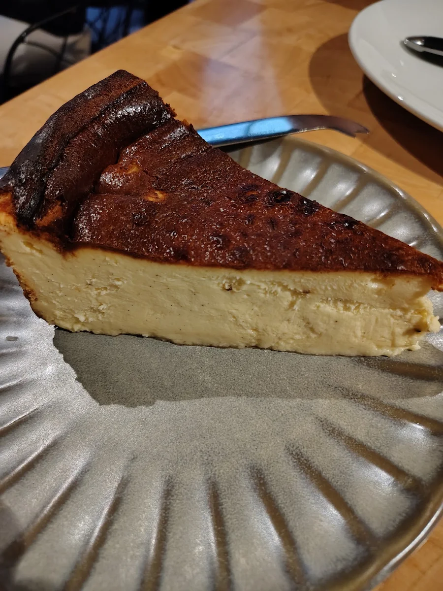 Basque Cheesecake, Balcon by Tapavino