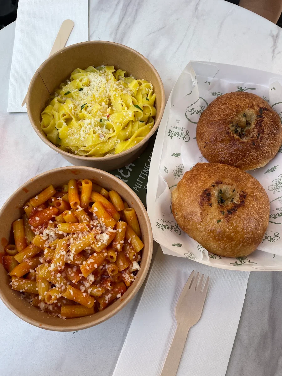 Highlights, Str'eats Pasta Bar & Desserts