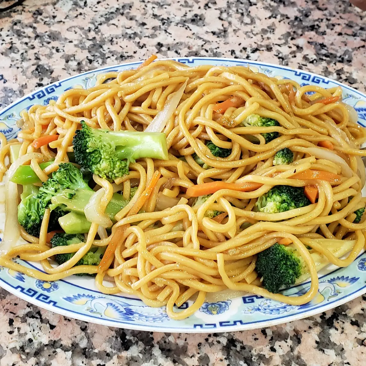 Vegetable Lo Mein